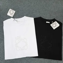 Designer de alta versão Luo Jia 24 início da primavera estilo clássico básico bordado de manga curta masculina e feminina moda de luxo LOE manga curta T-shirt UJ7K