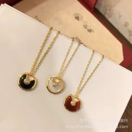 screw choker necklaces carter jewelry circular amulet necklace with niche design light luxury fashionable high-end Fritillaria accessories collarbone chain