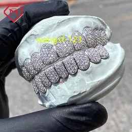 Real S925 Fullt Iced Rapper Moissanite Teeth Grillz Bust Down Deep Cut Custom D Color Moissanite Grillz