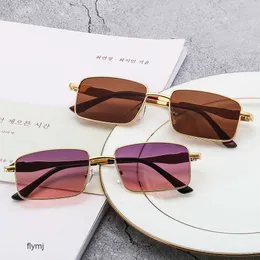 2 pcs Fashion luxury designer 2023 Sunglasses Small Box High Quality Metal Sunglasses Instagram Style Natural Beauty Divine Tool Moisture and UV Protection