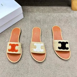 2024new Slippers соломенное плетение сандалий скользит повседневные туфли мулы Loafer Женщины Cel Luxury Designer Sexy Flat Comfort с коробкой для мужчин Sliders Ine Brown Shoes