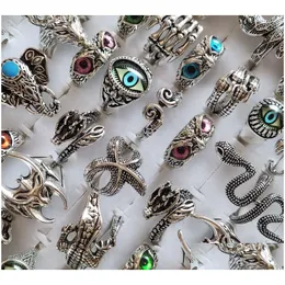 Pierścienie klastra BK partie 50pcs/lot New Mix Punk Rock Sier Alment Ring dla mężczyzn Kobiet Retro Animal Eye Snake Hurtowa Pa Dhgarden Dhcga