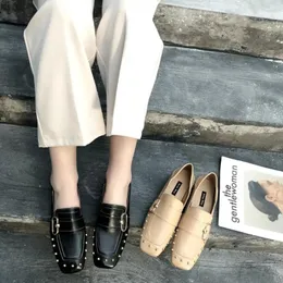 Sıradan Ayakkabı İki Hazır Kare Toe Flats Kadın Katı Deri Çalışma Metal Toka Loafers Ol Kısa Rahat Dikiş Düz kadın Ayakkabı