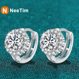 NEETIM 1CT 65mm örhängen för kvinnor S925 Sterling Silver med 18K Gold Plated Diamond Ear Studs Wedding Party Jewelry 240228