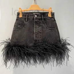 Röcke Designer -Marke Miu Black Denim Kurzrock, Strauß Hair Patchwork, modisches und vielseitiges Design, halber Länge Rock für Frühling Neue Frauen Yu7t