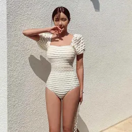 Damskie stroje kąpielowe One Piece Swimsuit Korean Fairy Style Spring Swim dla kobiet solidne podzielone kostium kąpielowy Monokini Beachwear 2024