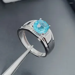 Küme halkaları kristal berraklığında doğal topaz yüzüğü 8mm 2ct açık mavi erkekler altın kaplama katı 925 gümüş değerli taş takılar için