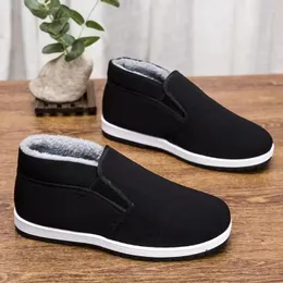 Sapatos casuais homem inverno velho pequim pano com pelúcia e espessamento para quente anti deslizamento tênis de lona de trabalho masculino