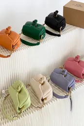 Tabby Women Handbags Luxurys Pillow Designer Cloud Hand Leather Satchel4387685