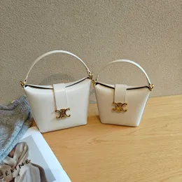 حقيبة قوس Triumphal 2024 New Arch French Fries Mini Portable Bucket Hight Conder Crossbody Lunk Box