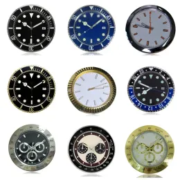 Metalowe zegary do dekoracji domu luksusowy nowoczesny design kwarc duży zegarek ścienny ze stali nierdzewnej z datą świetliste ciche, zamiatające dłonie