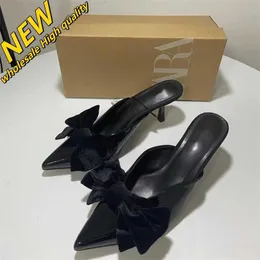 متجر رخيص بنسبة 90 ٪ خصم على الصنادل بالجملة أحذية ZA 2024 Winter Beach Product Womens Black Bow مدببة ظهرًا مجوفًا عالي الكعب عالي الجودة عالي الجودة