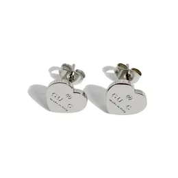 Luxo G Brand Love Brincos de designer de coração para mulheres 18K Gold Vintage Geometry Letters Oorbellen Aretes Brincos Earring Rings Ear anéis de jóias presentes