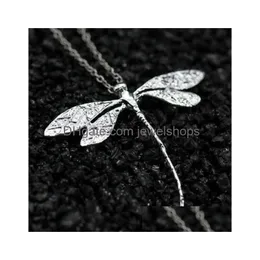 Pendanthalsband Fashion Charms 925 Sterling Sier CZ Dragonfly Women Halsband för pedant CLAVICLE SWEATER SMYECT Gift Drop Delivery Dhmit