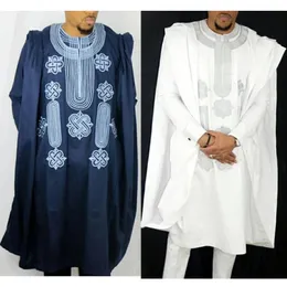 H D African Suit For Men Robe Shirt Pants Set Long Sleeve Tops Embroidery Agbada Clothes Boubou Africain Homme Traditional Robes 240313