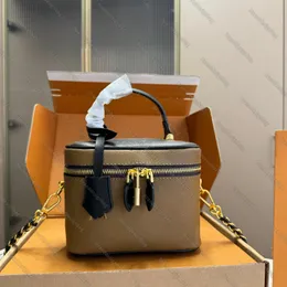 Üst Tasarımcı Vanity Zincir Kesesi Kadın Omuz Çantası En Kaliteli Satchel Fashion Crossbody Cüzdan Cüzdan E birerger Lüks Deri Çanta