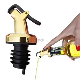 Bar Tools Oil Bottle Stopper Bottle Mouth LEAK-SOOF Gummi Dropshipping Lock Plug-tätning Köksverktyg Dispenser Sprayer Läcksäker Plug 240322