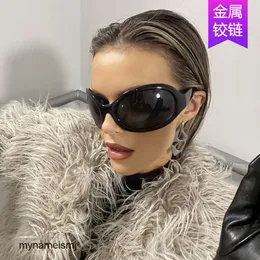 2 pcs Fashion luxury designer Y2K oversized sunglasses 2023 new personalized hip-hop ins sunglasses alien sunglasses trendy girl