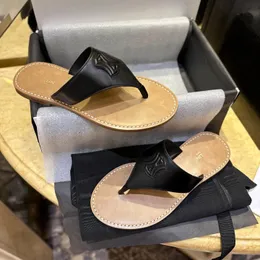 flat sandal Slide outdoor travel Summer pool beach Men Women flip flops Slippers Genuine Leather sunny indoor Sliders sandale mans luxurys Designer Mule loafer girl