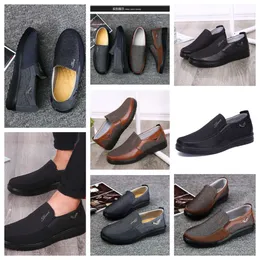 أحذية غير رسمية Gai Shoeaker Sport Cloth Shoes Mens الرسمية الكلاسيكية العلوية الأحذية الناعمة Sole Slipper Flats Leather Men Men Shoel Black Sivers Soft 38-50