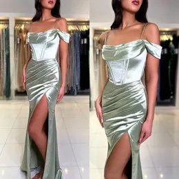 Wunderschönes Salbei-Abschlussballkleid, Spaghetti-Abendkleider, elegante Kleider, Brautjungfernkleider aus Satin mit Oberschenkelschlitzen für besondere Anlässe