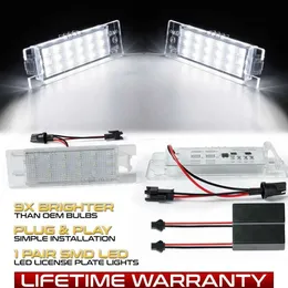 Outras luzes de carro 2pcs LED luzes de placa de licença para Opel Astra K J H Corsa D E C Meriva A B Vectra C Zafira B Insignia Adam ou VauxhalL204