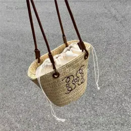 Designer-Tasche Einkaufstasche Grass Bucket für Frauen 2023 New Beach Woven Commuter One Shoulder Tote Bag Handtasche