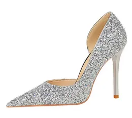 مصمم كريستال المرأة حفلة Sier High Heel Shoes مضخات ضحلة الفم الضحلة على قدميها Lady Lady Gride Wedder's Wedding 5