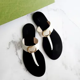 Flip Summer Flops Thong Sandal Sliper Women Boy Sunny Boy في الهواء الطلق جلود داخلية حذاء غير رسمي 2024NEW Sandale Sliders Sliders Slide Top Quality Men Men Boafer with box