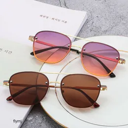 2 pcs Fashion luxury designer 2023 Sunglasses for women trendy street photography big face slimming sunglasses for men driving dedicated sunshade