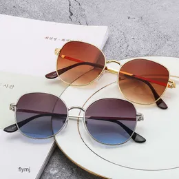 2 pcs Fashion luxury designer 2023 Sunglasses for women beach shading elegant large frame display small face sunglasses for men Korean version UV resistant