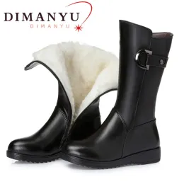 أحذية Dimanyu Winter Shoes Women Boots Highine Leather Snow Boots Women Flat Barge Size Natural Wool Nonslip Dark Boots Women