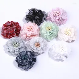 装飾的な花10pcs 3cm 1.1 "fabric core diy girlヘッドドレスクロスドレスアクセサリーを備えた人工花多層ローズカーネーション