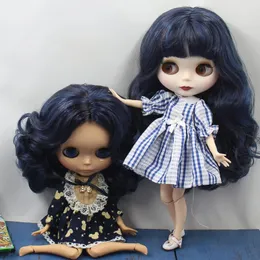 ICY DBS Blyth Doll 16 30 cm Bjd Schwarz gemischtes blaues Haar nackter Gelenkkörper mit großer Brust Mädchenspielzeug Geschenk BL62219219 240307