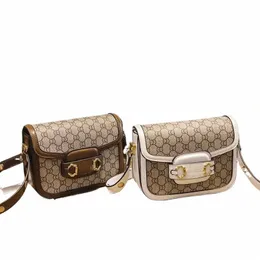 2024 Yeni Lüks Tasarımcılar Omuz Çantaları Çanak Çantası Menger Kadın Totes Fi Vintage Çantalar Basılı Fr Fi Crossbody Debriyaj Cüzdanı Z6GW#