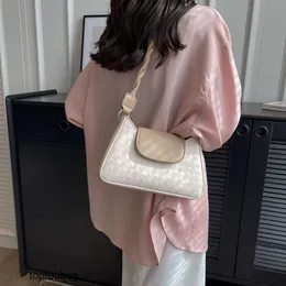 Tasarımcı Lüks Moda Tote Çanta Cüzdanları Fransızca Moda Koltuklu Çanta 2023 Yeni Moda Trendi Çok yönlü küçük Stand Bir Omuz Crossbody Çanta Kadınlar