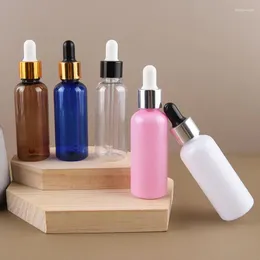 Lagerflaschen 50 Stück 50 ml Leere hochwertige Kunststoff-PET-Tropfflasche für ätherische Öle Gummibehälter Verwendung
