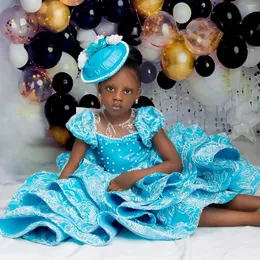 Sukienki dla dziewczynek afrykański niebieski kwiat na wesele pełne koronkowe aplikacje z krótkim rękawem przyjęcie urodzinowe małe dzieci