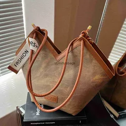 Totes versione coreana big bag 2023 autunno / inverno nuova borsa da donna casual versatile smerigliato pendolarismo borsa a spalla grande borsa da studente H240328