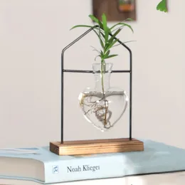 Vase Nordic Ins Style Flower Pot Heart Shape Hydroponic Vase Desktop厚い木材フレーム透明なガラスプランター