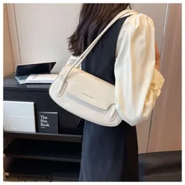 Designer Luxury fashion Shoulder bags Korean Fashion New Single Shoulder Womens Bag Versatile High end Feeling Stick Bag