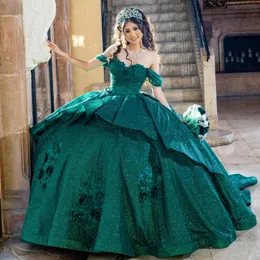 豪華な黒っぽい緑のQuinceaneraドレス2024ページェントアップリケ花