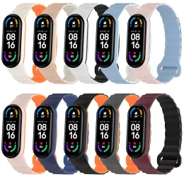 Armbänder Magnetisches Silikonarmband für Mi Band 7 Armbandzubehör Sport Gummi SmartWatch Pulseira Gürtel Correa Xiaomi MiBand 6 5 4 Armband