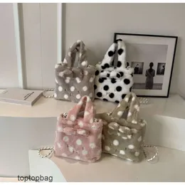 Designer di moda di lusso Tote bags versione coreana borsa in peluche a pois 2023 alla moda dolce versatile trendy tracolla monospalla