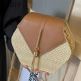 Axelväskor gräs vävd box väska mode kvinnor semester tassel klassisk crossbody handväska för flickor strandsäck luxe