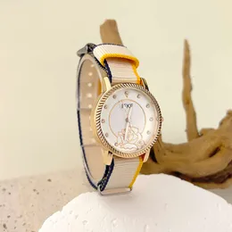 Mały i luksusowy nylonowy pasek nylonowy zegarek kwarcowy