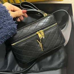 Kosmetiktaschen mit Reißverschluss für Damen, Kosmetiktaschen, Schwarz, Grau, Weiß, echtes Leder, gesteppt, Designer-Tasche, Geldbörsen, goldfarbene Metallteile, luxuriöse Handtaschen, Beutel, Tragetaschen, Sacoche