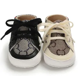 Baby designers skor nyfödda barn canvas sneakers pojke flicka mjuk sula spjälsäng först vandrare 0-18 månader andas och bekväma