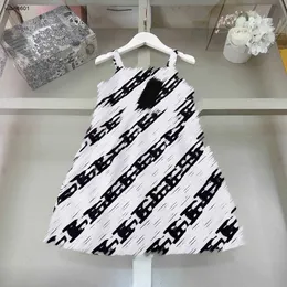 Popularne projektantki Ubrania dla dzieci sukienki Camisole Sukienki dla niemowląt Księżniczka Sukienka Rozmiar 90-150 cm Czarno-biały pasek dziecięce sukienka 24MAR