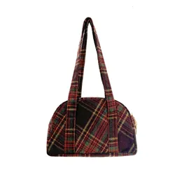 Women Winter Boston Bag Bag Vintage Red Woolen Plaid Handbag Light Weight Date College College Style Disual Pouch Pouch 240322